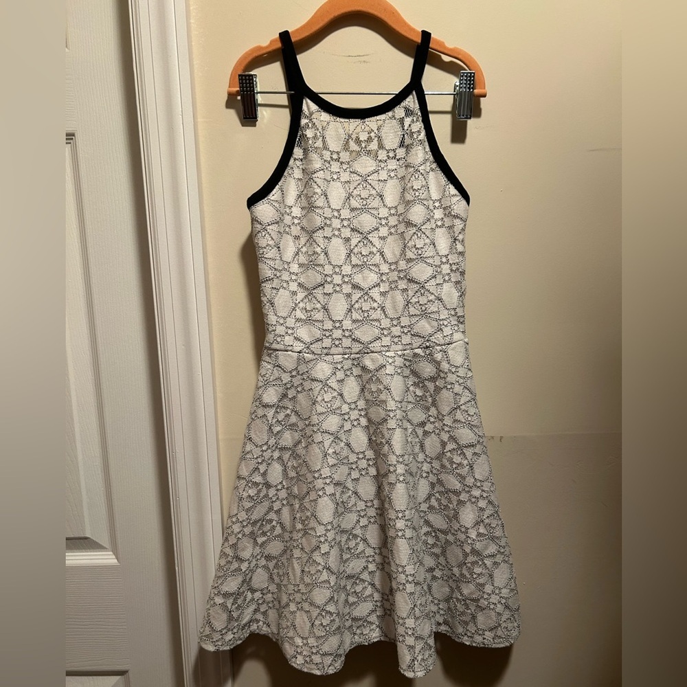 Girl's Sally Miller Couture Small 7/8 Sleeveless White Lace Fit & Flare Dress